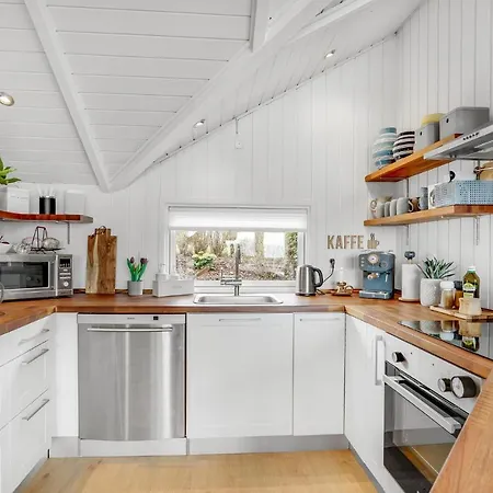 Awesome In Bjert With House Sea View * Binderup Strand
