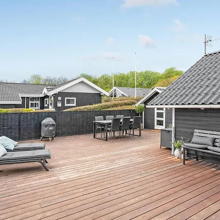 Awesome In Bjert With House Sea View *